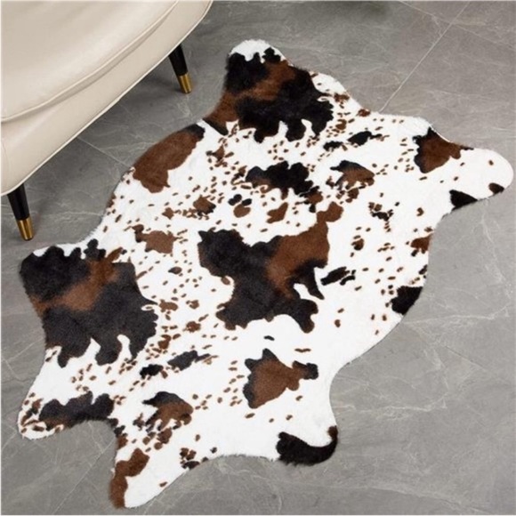 Cowhide Rug Cute Cow Print Rug Western Decor for Living Room Bedroom Faux Animal - Picture 4 of 7